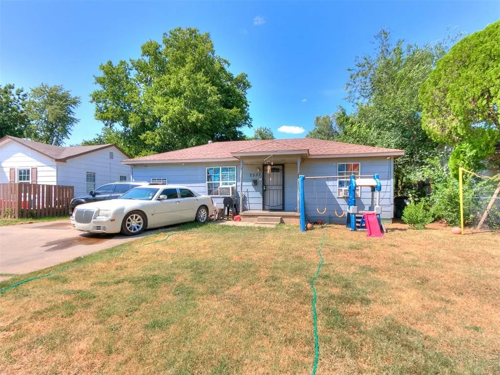 Front exterior — 2533 SW 46th Street, Oklahoma City, OK 73119