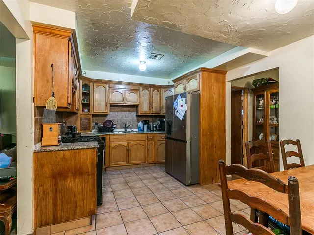 Photo 5 — 2533 SW 46th Street, Oklahoma City, OK 73119