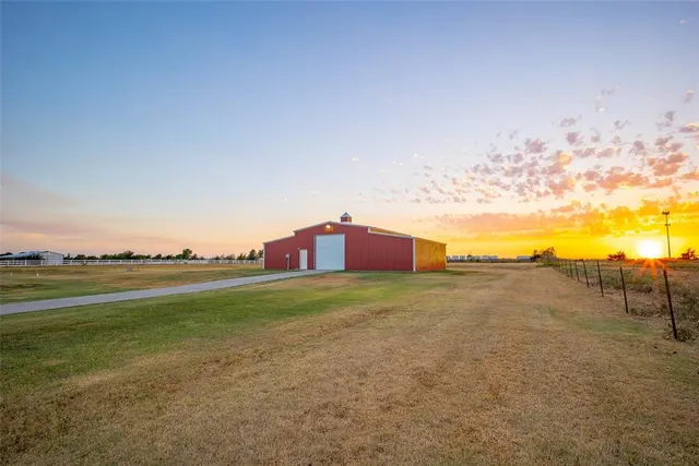 Photo 7 — 9301 Southern View Drive, Oklahoma City, OK 73165