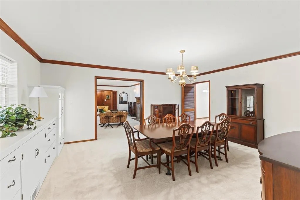 Photo 4 — 121 W 17th Street, Ada, OK 74820