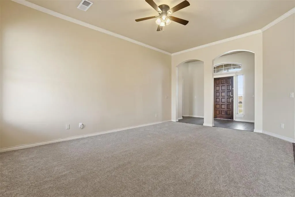 Photo 4 — 148 Gamble Lane, Elk City, OK 73644