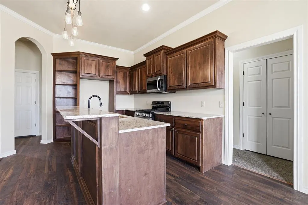 Photo 8 — 148 Gamble Lane, Elk City, OK 73644