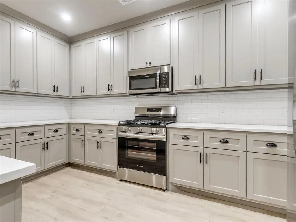 Photo 11 — 4109 Abbey Park Creek, Edmond, OK 73025