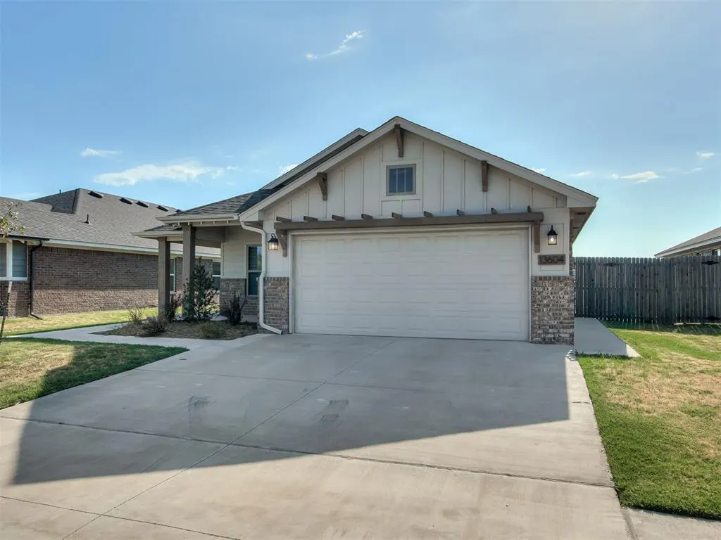 Photo 2 — 13604 Grass Plain Avenue, Yukon, OK 73099