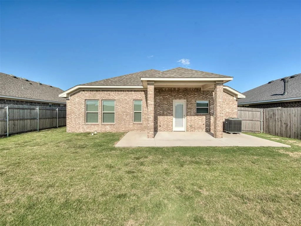 Photo 34 — 13604 Grass Plain Avenue, Yukon, OK 73099