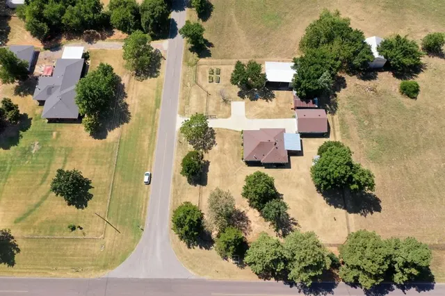 Photo 2 — 7801 N Henny Road, Jones, OK 73049