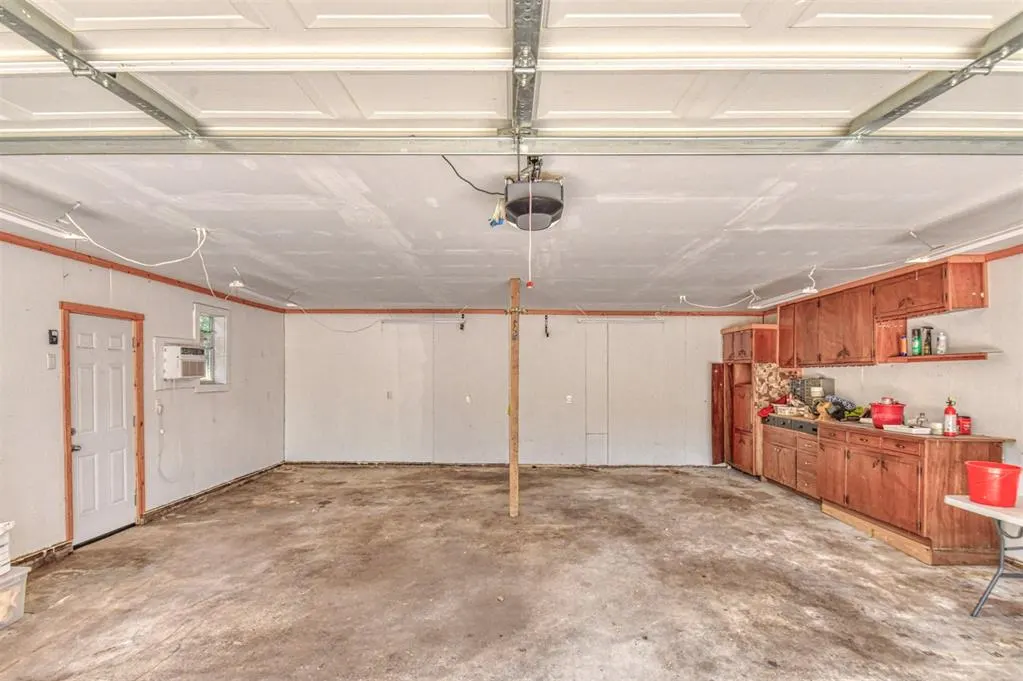 Photo 35 — 7801 N Henny Road, Jones, OK 73049