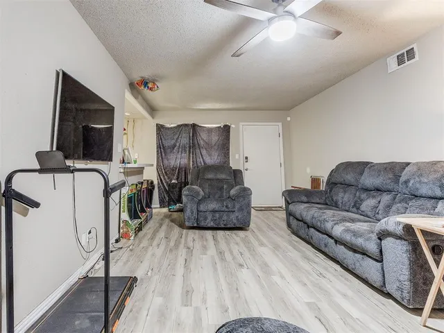 Photo 4 — 605 Eddie Drive, Oklahoma City, OK 73110