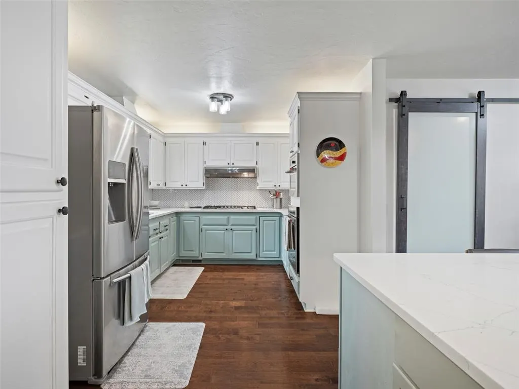 Photo 10 — 13124 Saint Andrews Drive, Oklahoma City, OK 73120