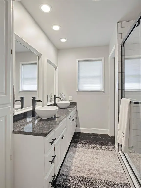 Photo 32 — 13124 Saint Andrews Drive, Oklahoma City, OK 73120