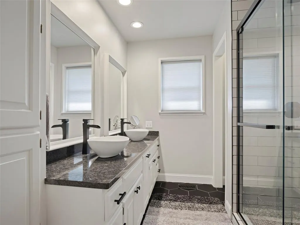 Photo 37 — 13124 Saint Andrews Drive, Oklahoma City, OK 73120