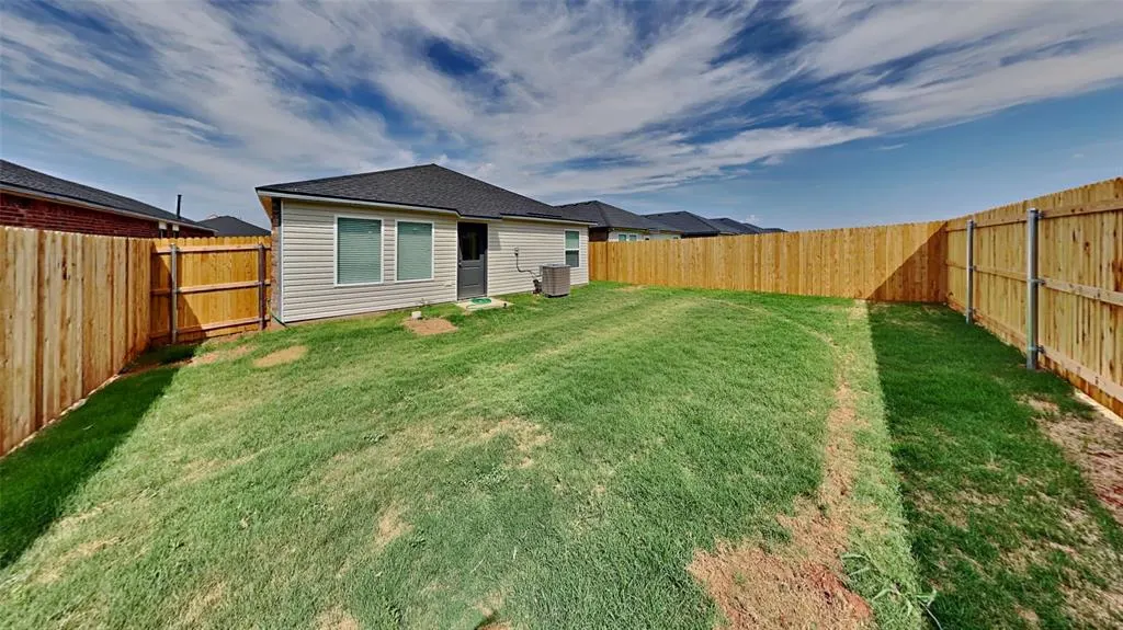 Photo 18 — 20416 Mule Deer Drive, Edmond, OK 73012