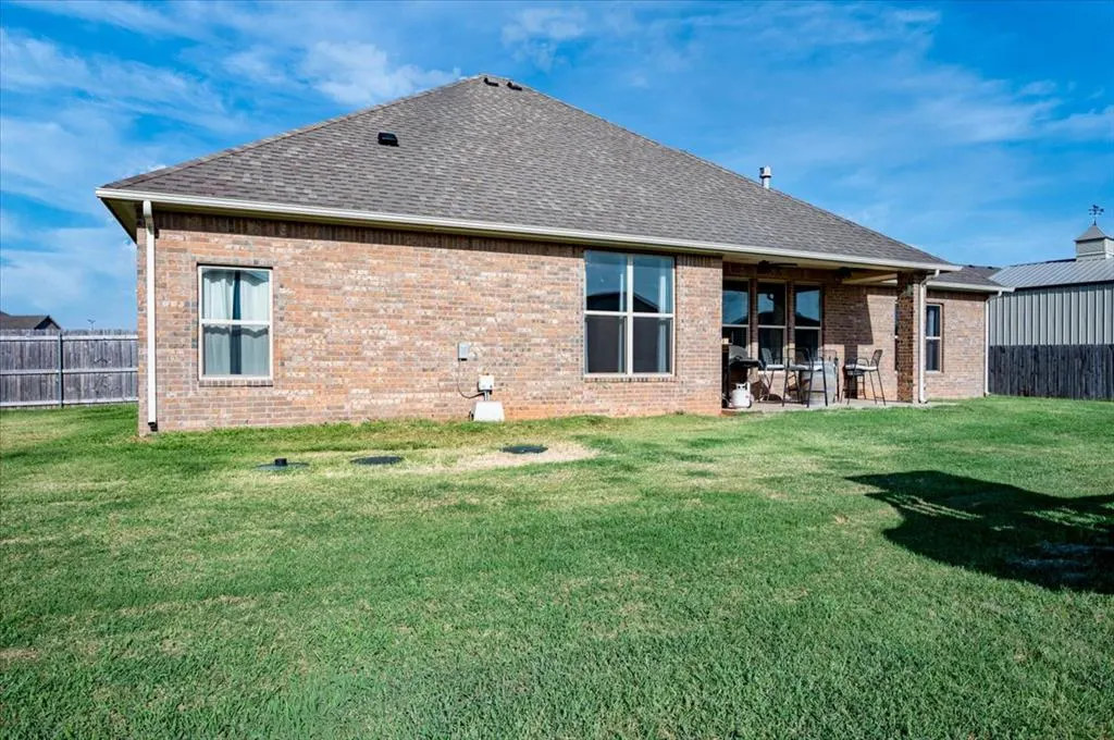 Photo 38 — 2712 Palazzo Circle, Yukon, OK 73099
