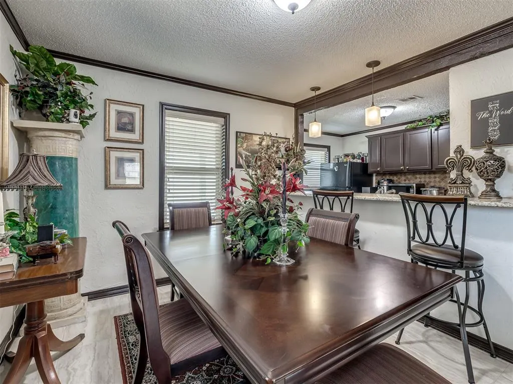 Photo 8 — 601 NW 50th Street, Oklahoma City, OK 73118