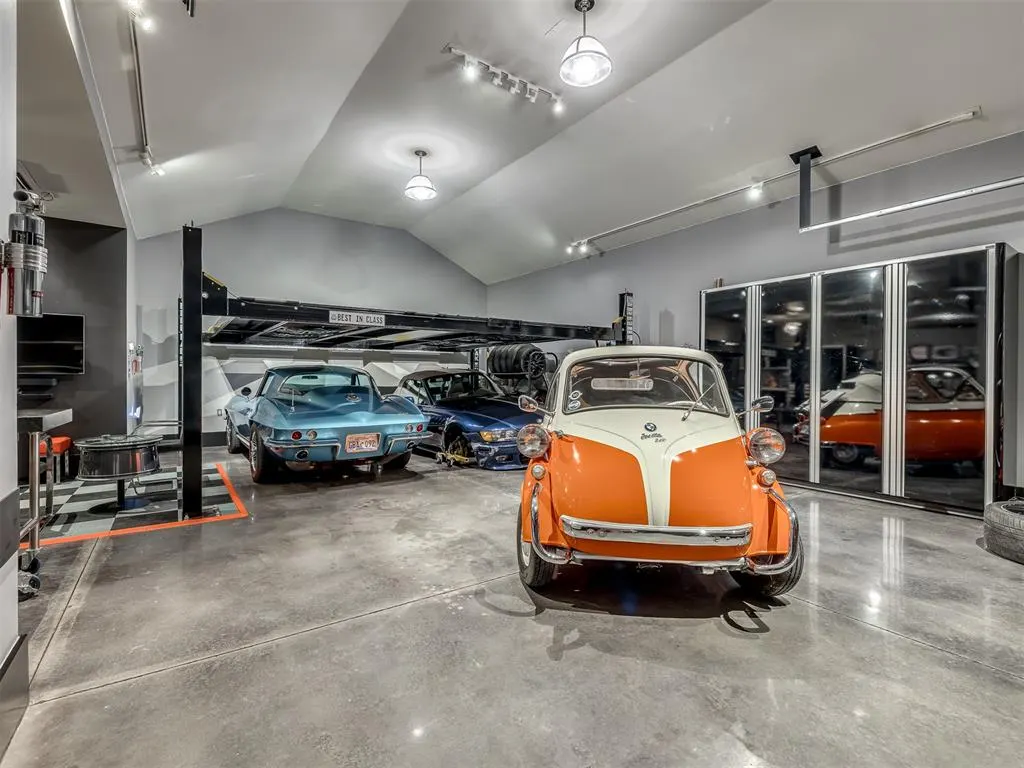 Photo 34 — 601 NW 50th Street, Oklahoma City, OK 73118