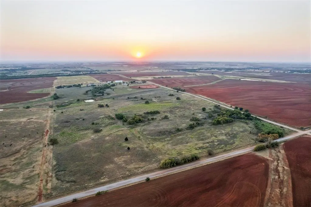 Photo 11 — 3532 NW Edmond Road, Piedmont, OK 73078