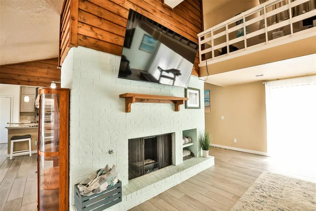 Photo 3 — 225 SE 28th Street, Moore, OK 73160
