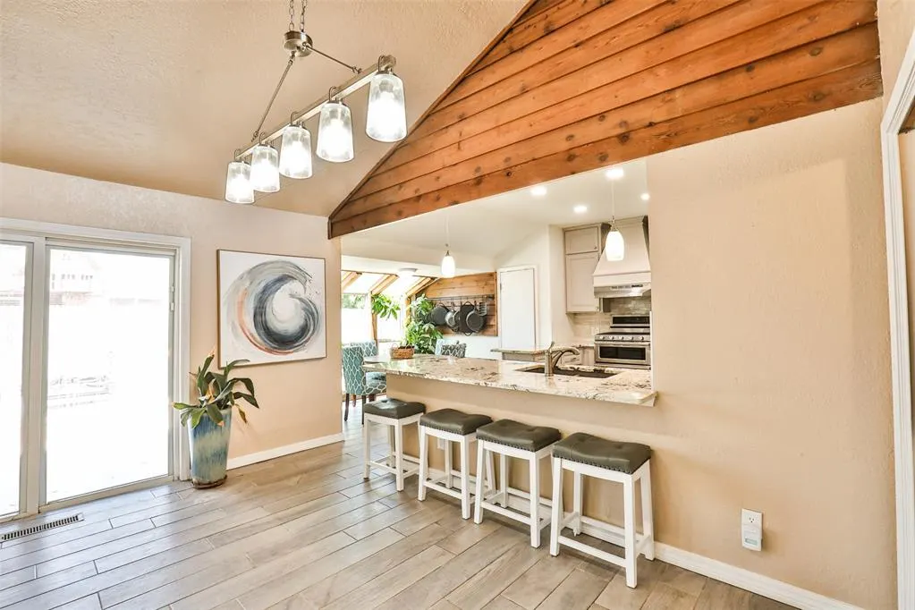 Photo 6 — 225 SE 28th Street, Moore, OK 73160