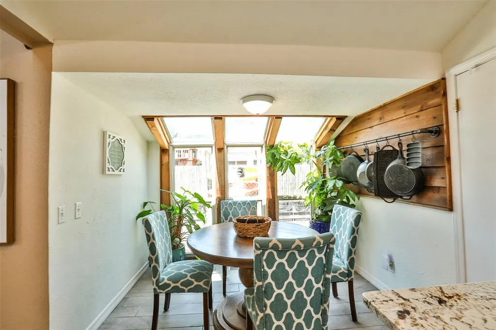 Photo 8 — 225 SE 28th Street, Moore, OK 73160