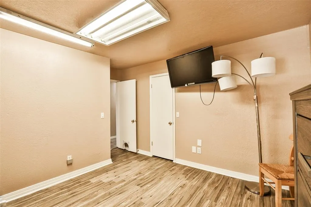Photo 21 — 225 SE 28th Street, Moore, OK 73160