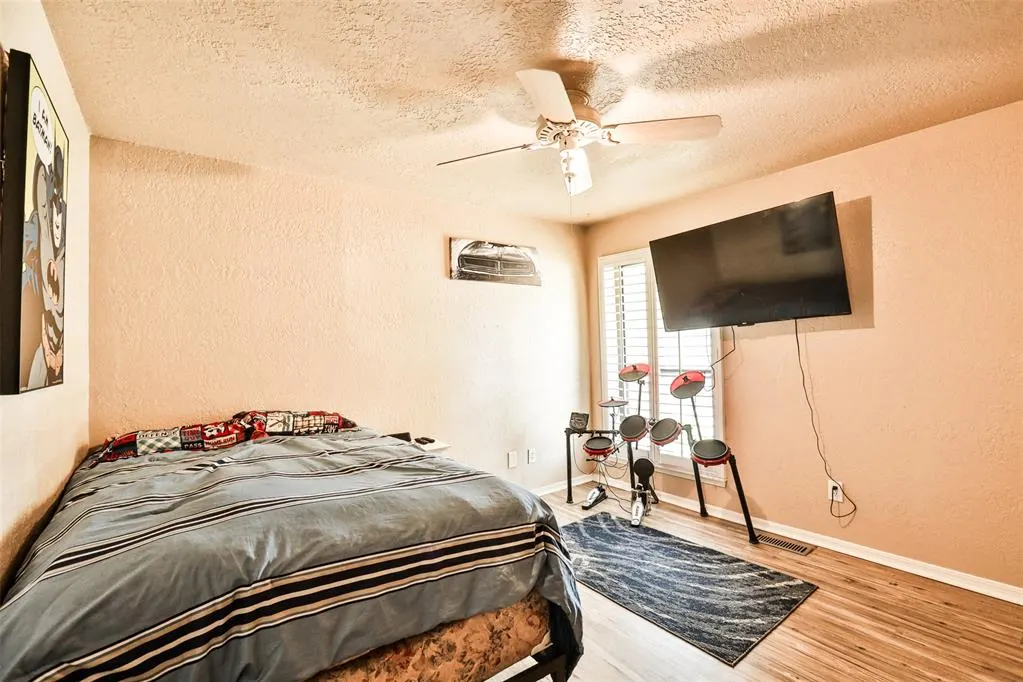 Photo 25 — 225 SE 28th Street, Moore, OK 73160