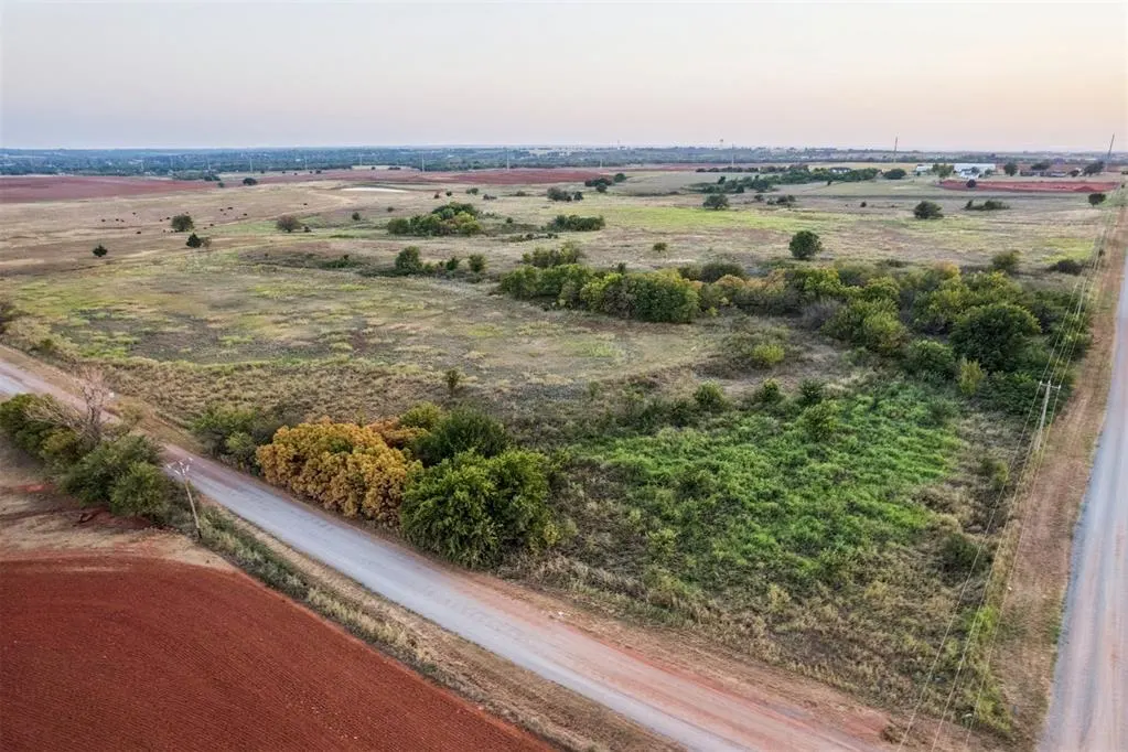 Photo 7 — 3464 NW Edmond Road, Piedmont, OK 73078