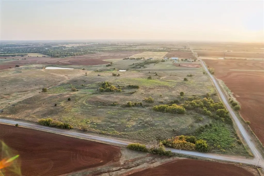 Photo 12 — 3396 NW Edmond Road, Piedmont, OK 73078