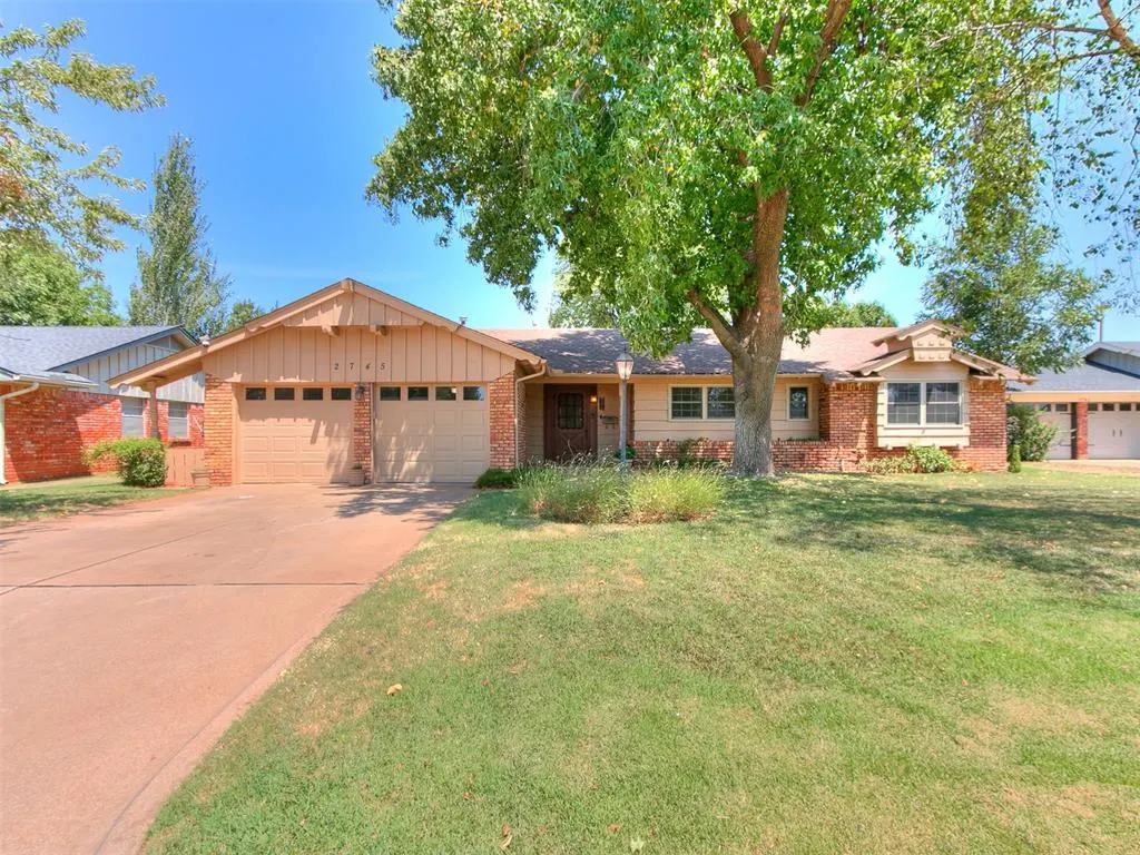 Front exterior — 2745 Plymouth Lane, The Village, OK 73120