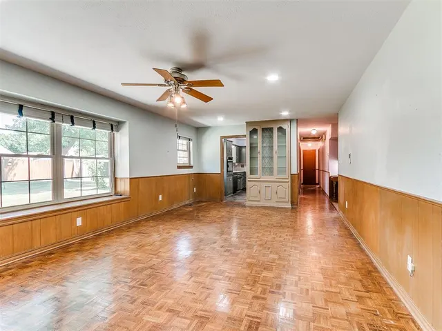 Photo 8 — 2745 Plymouth Lane, The Village, OK 73120