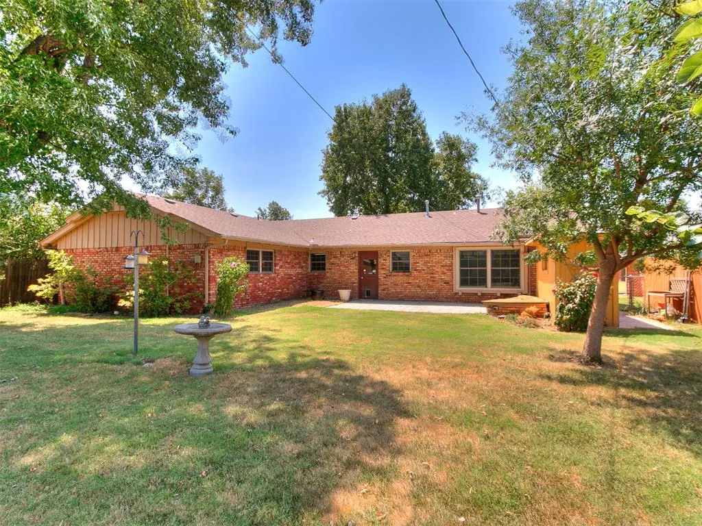 Photo 21 — 2745 Plymouth Lane, The Village, OK 73120