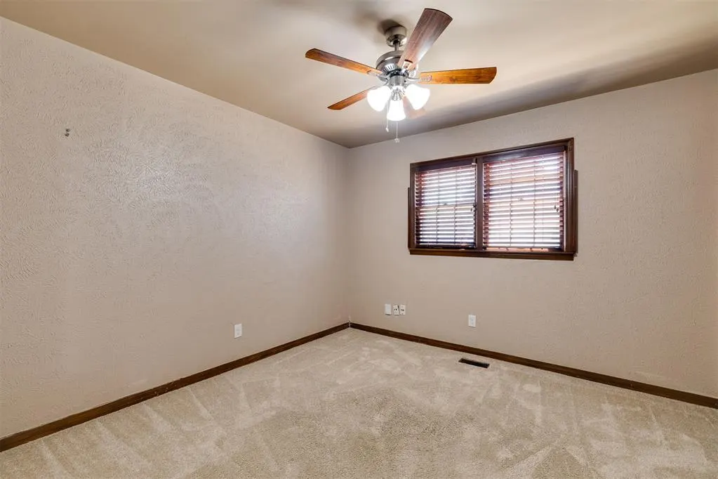 Photo 32 — 6444 N Harvard Avenue, Oklahoma City, OK 73132
