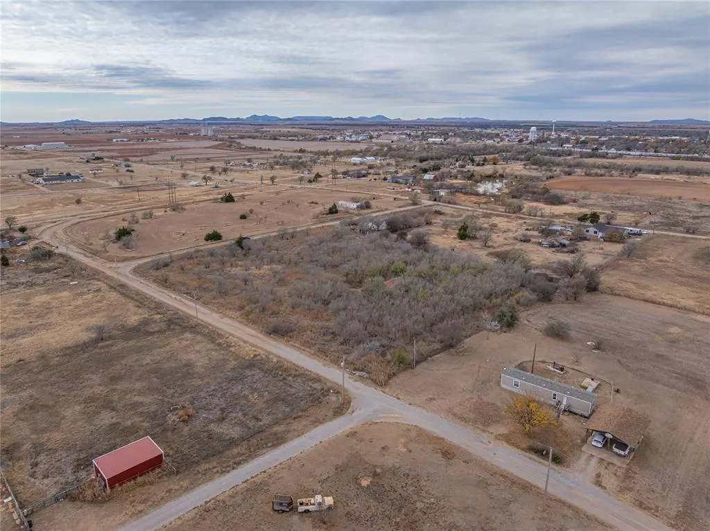 Photo 2 — S Blaine St/ 2nd Street, Hobart, OK 73651
