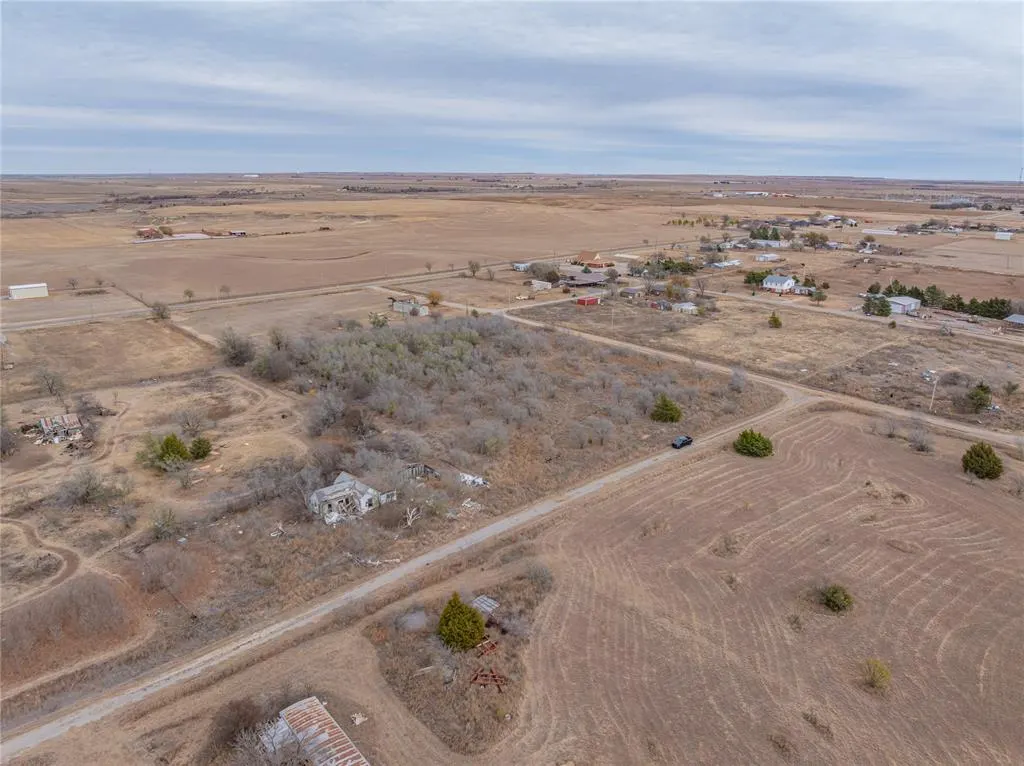 Photo 7 — S Blaine St/ 2nd Street, Hobart, OK 73651