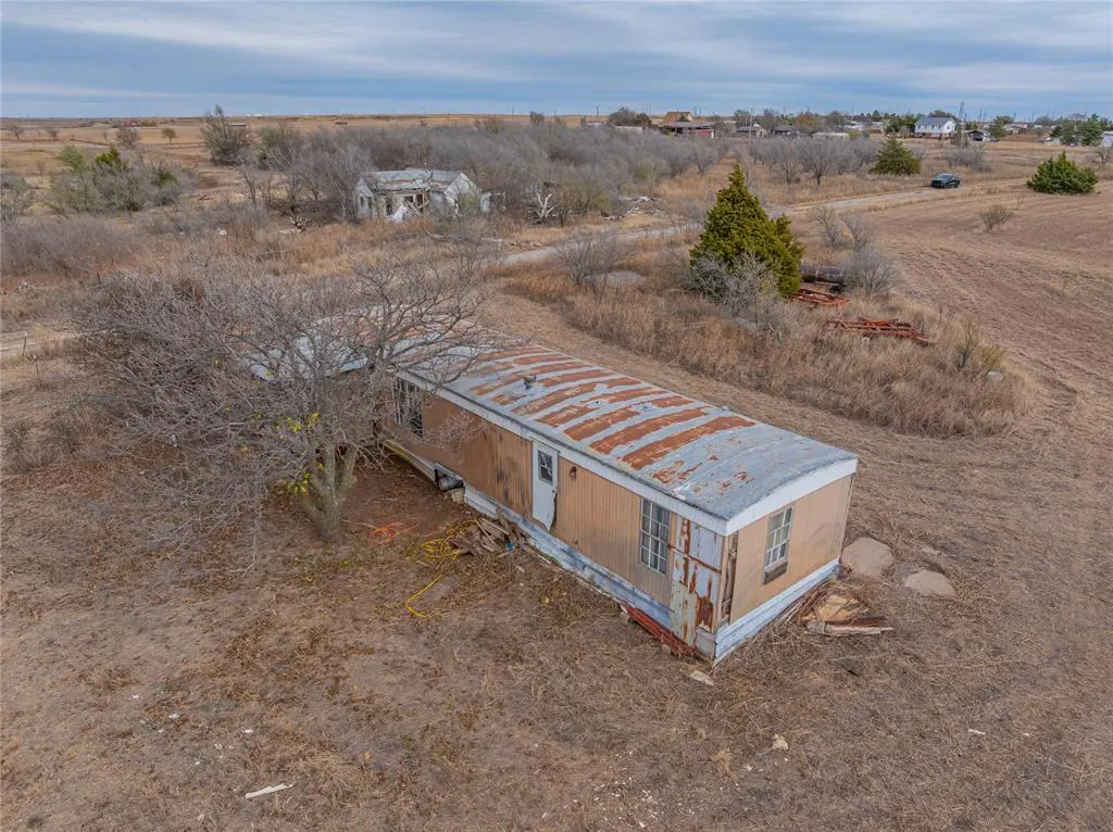 Photo 14 — S Stephenson St (Kenneth O'Neal Dr)/ E 3rd Street, Hobart, OK 73651