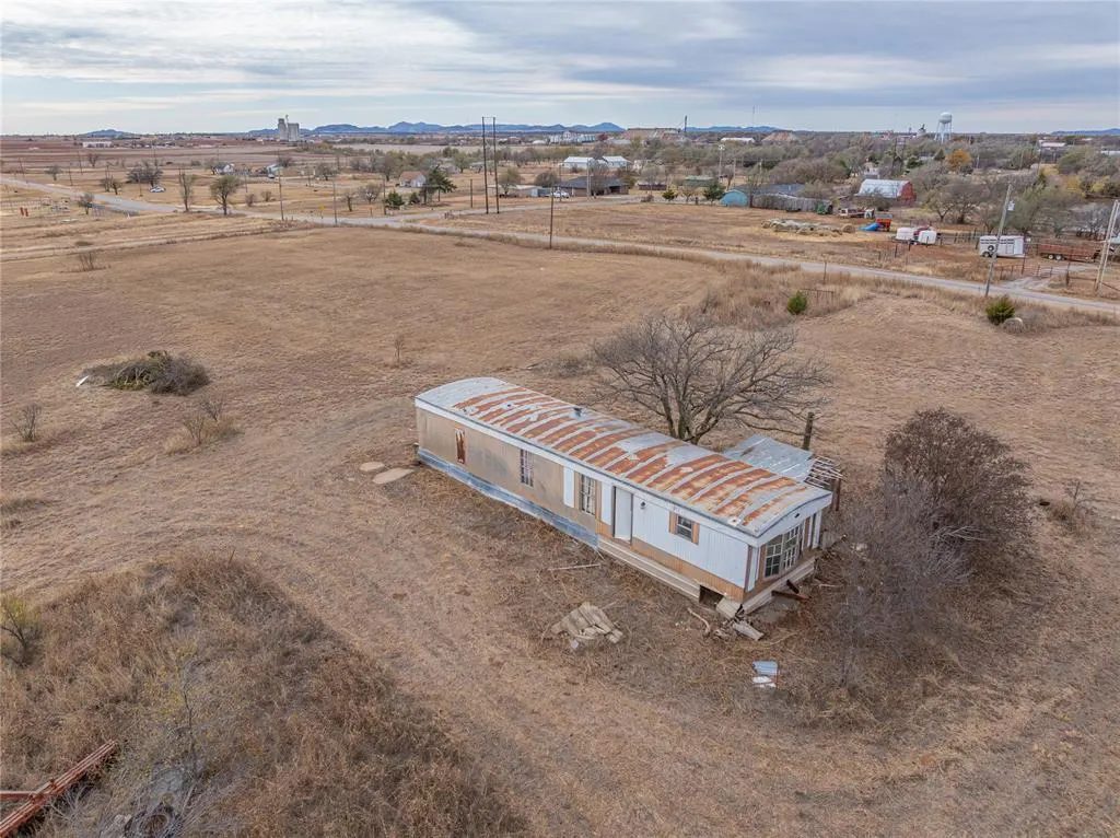 Photo 15 — S Stephenson St (Kenneth O'Neal Dr)/ E 3rd Street, Hobart, OK 73651