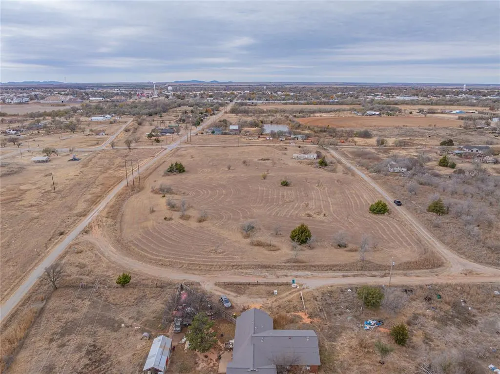 Photo 2 — S Blaine St/ 3rd Street, Hobart, OK 73651