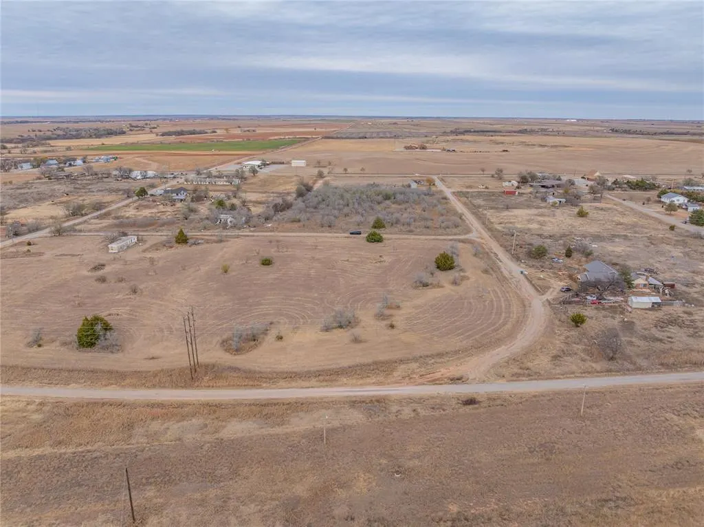 Photo 9 — S Blaine St/ 3rd Street, Hobart, OK 73651