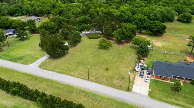 Photo 2 — 6414 NE Prospect Street, Oklahoma City, OK 73111