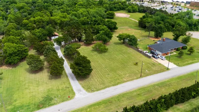 Photo 4 — 6414 NE Prospect Street, Oklahoma City, OK 73111