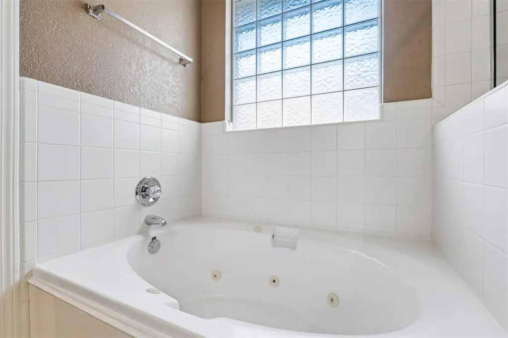 Photo 31 — 16013 Sonoma Drive, Edmond, OK 73013
