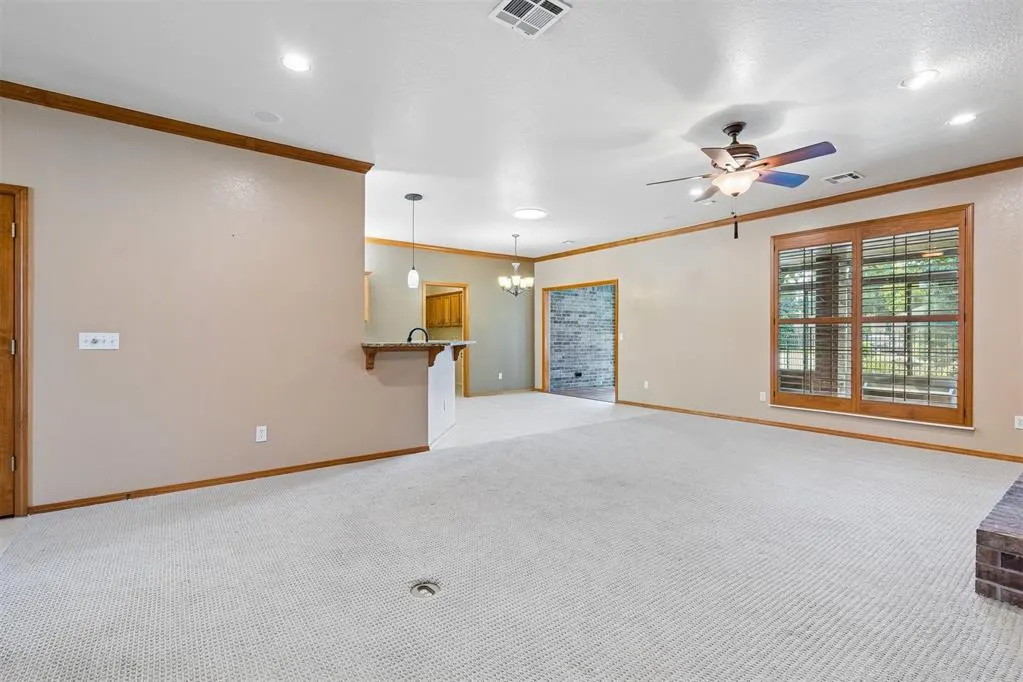 Photo 8 — 16013 Sonoma Drive, Edmond, OK 73013