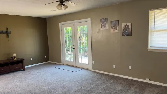 Photo 4 — 313 Willow Place, Yukon, OK 73099