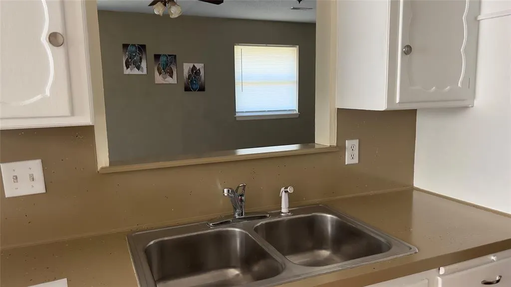 Photo 7 — 313 Willow Place, Yukon, OK 73099