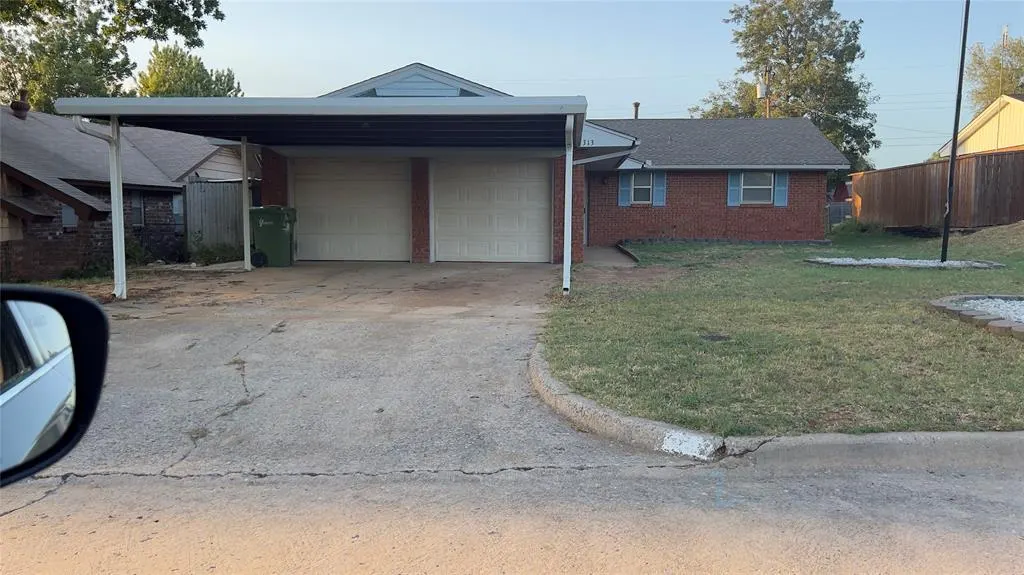 Photo 9 — 313 Willow Place, Yukon, OK 73099