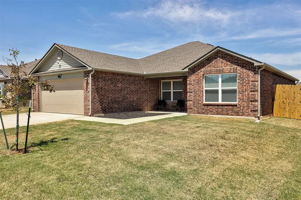 Photo 2 — 467 SE 7th Place, Newcastle, OK 73065