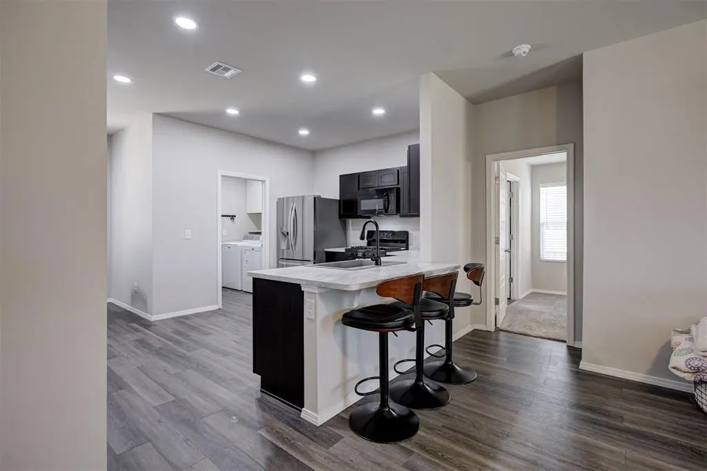 Photo 11 — 467 SE 7th Place, Newcastle, OK 73065