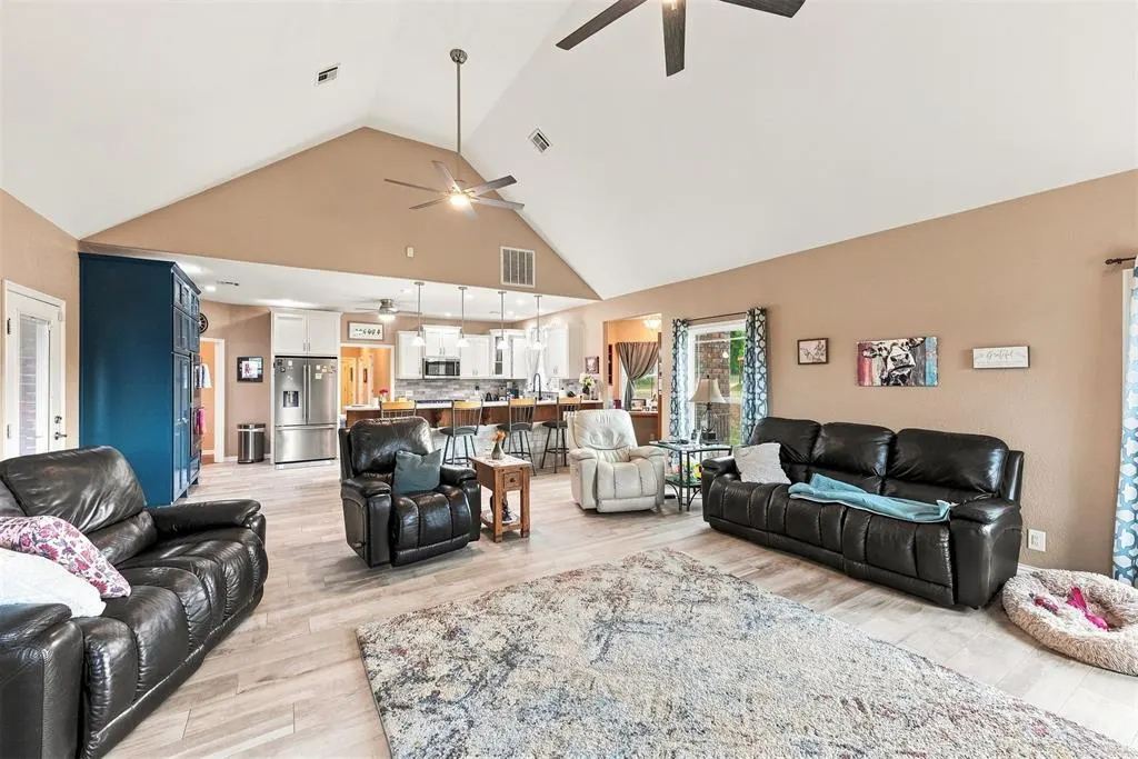 Photo 17 — 13067 S Bristlecone Road, Henryetta, OK 74437