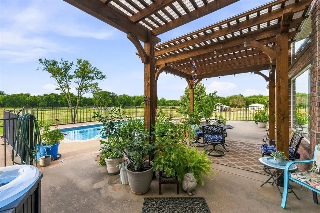 Photo 30 — 13067 S Bristlecone Road, Henryetta, OK 74437