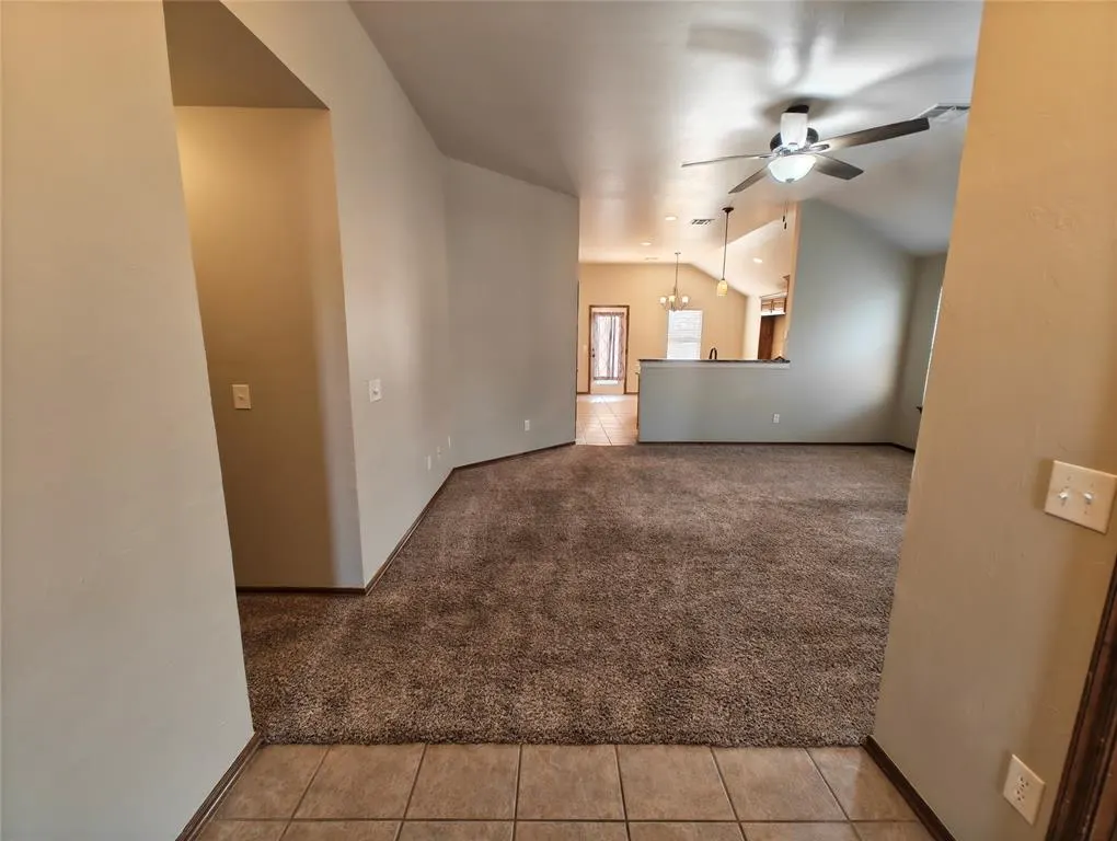 Photo 3 — 4213 Kensington Drive, Oklahoma City, OK 73160