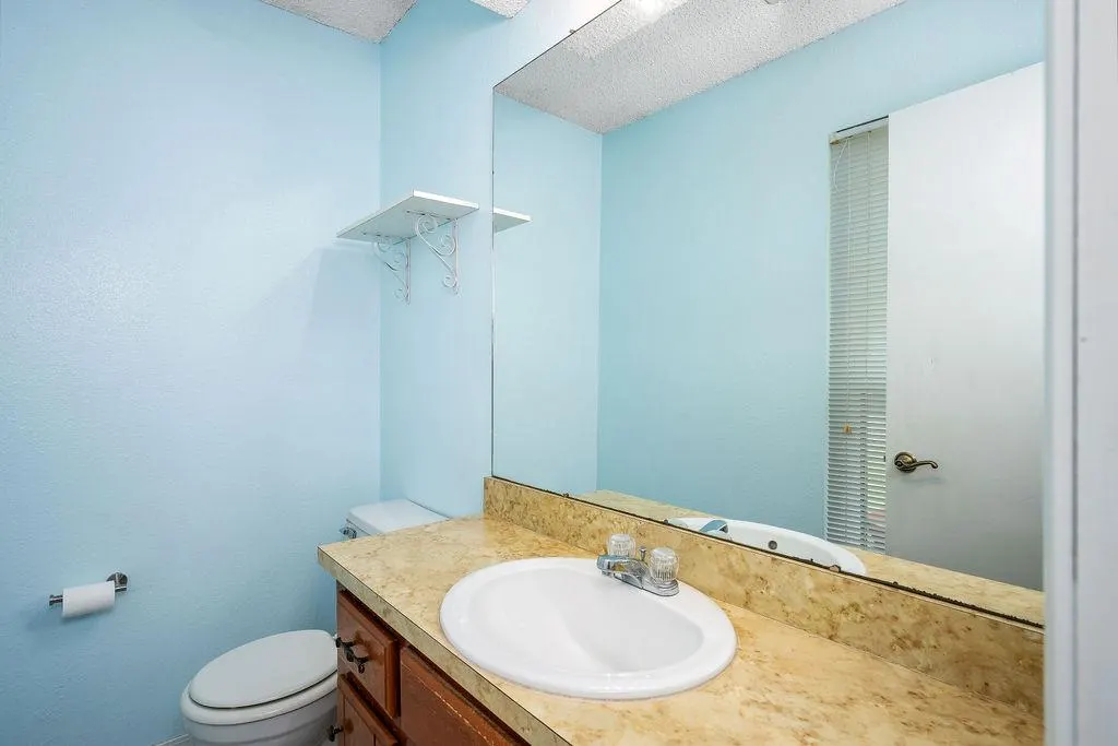Photo 18 — 1624 Apian Way, Edmond, OK 73003